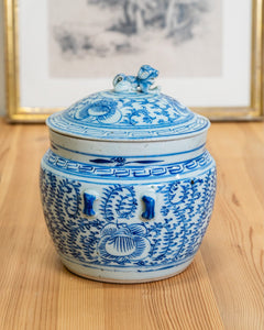 A Chinese Porcelain Nyonya Straits Kamcheng Bowl